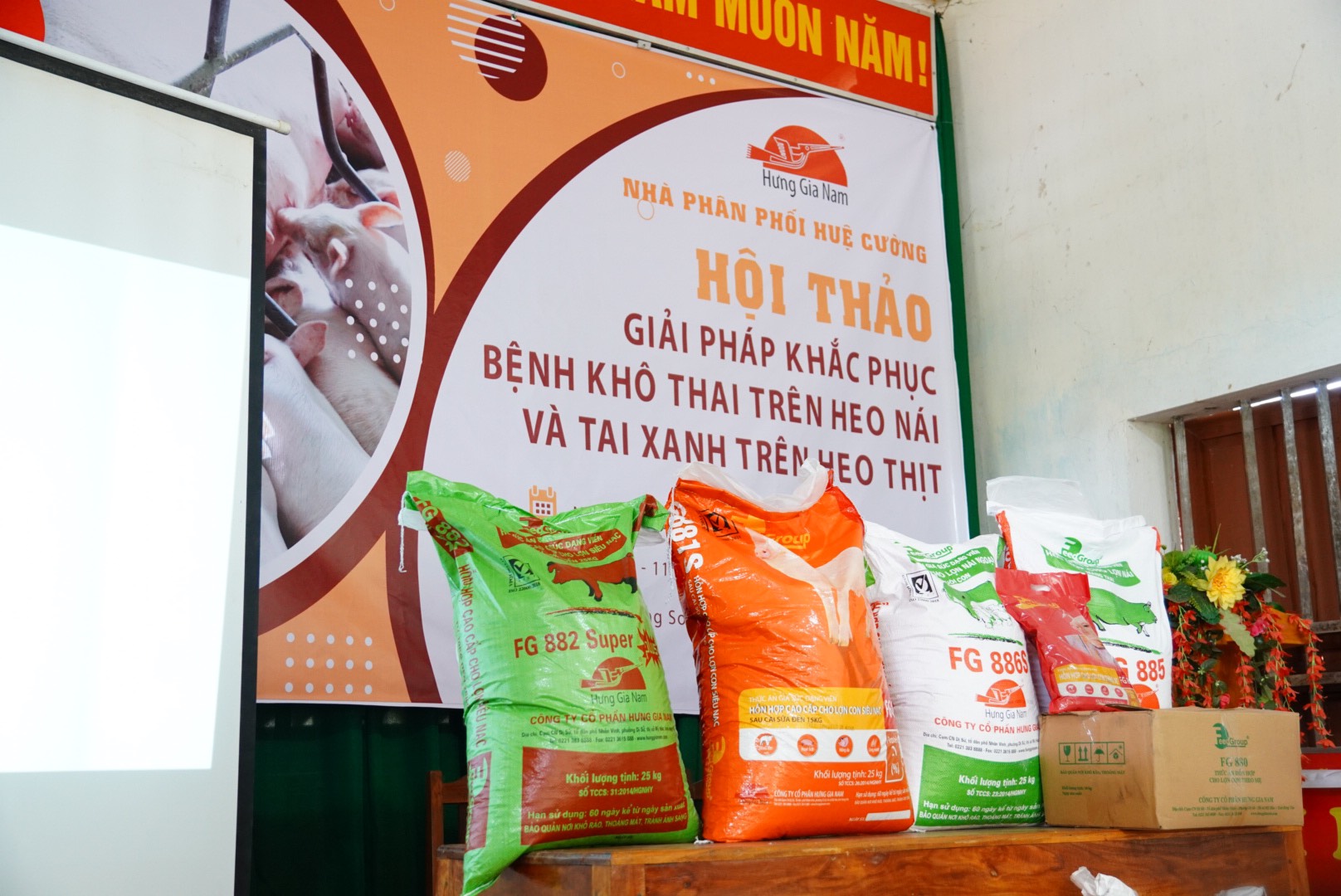 HỘI THẢO KỸ THUẬT CHĂN NUÔI HEO TẠI HUYỆN VỊ XUYÊN - HÀ GIANG