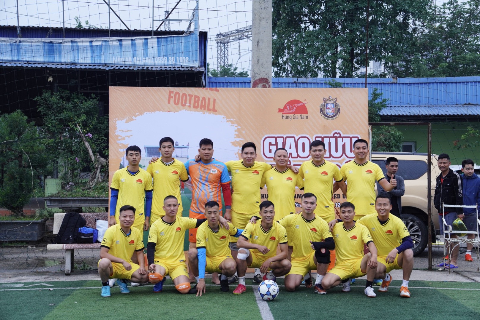 BÓNG ĐÁ GIAO HỮU GIỮA FC HƯNG GIA NAM GROUP X FC FEED UNITED